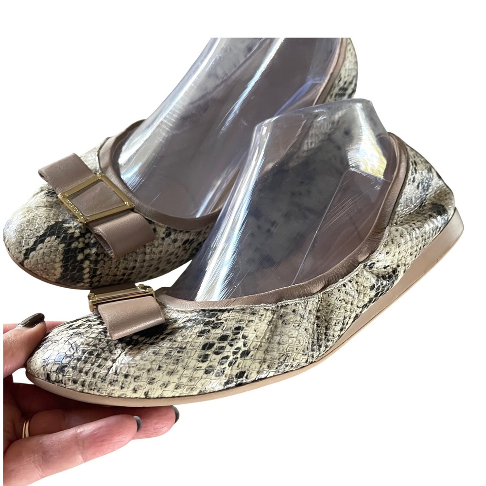 Cole Haan Tali Bow Ballet Flats Womens 9.5B Snakeskin Print Bow Gold Hardware